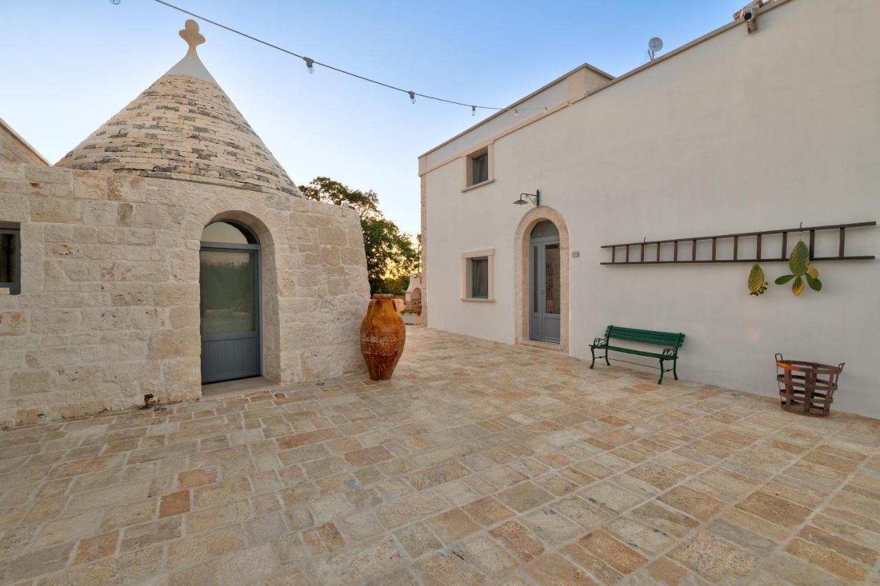 Borgo Altobello Cisternino Exteriör bild